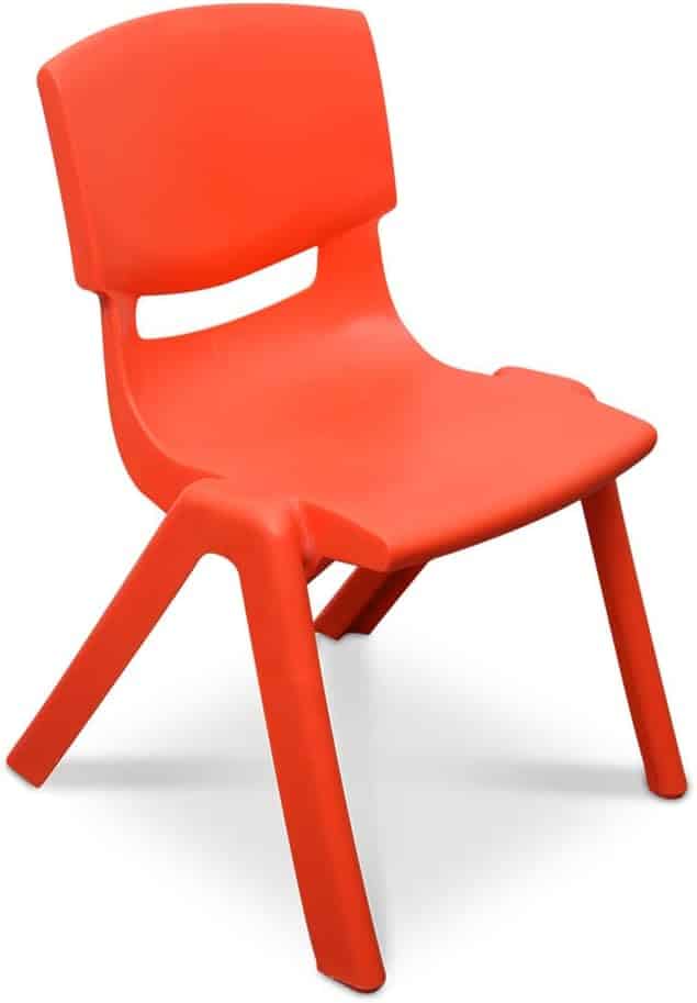 Chaises scolaires en plastique